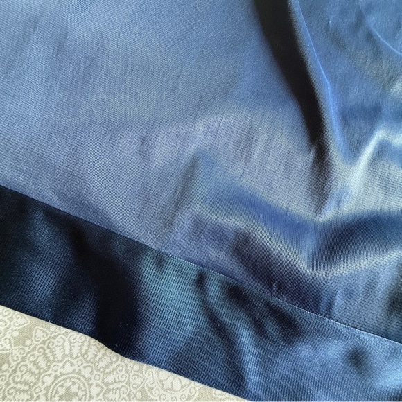 Vintage Vanity Fair Navy Blue Nylon Sleeveless Nightgown Size Small - Picture 5 of 7